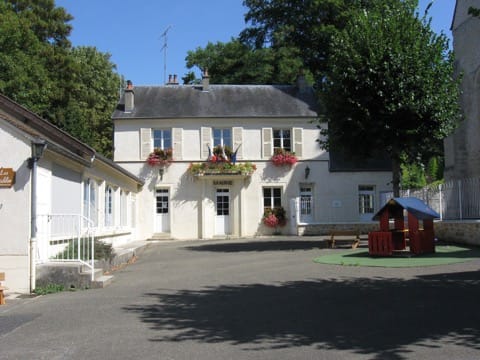 Ramoneur Thiverval-Grignon